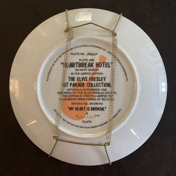 Elvis Collector Plate Heartbreak Hotel by Nate Giorgio for Bradex - Picture 2 of 3